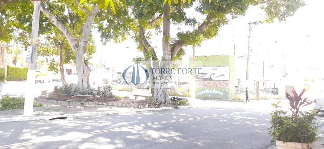 Imagem Casa térrea, 300m2 , Tatuapé, 4 dormitório , quintal com jardim
