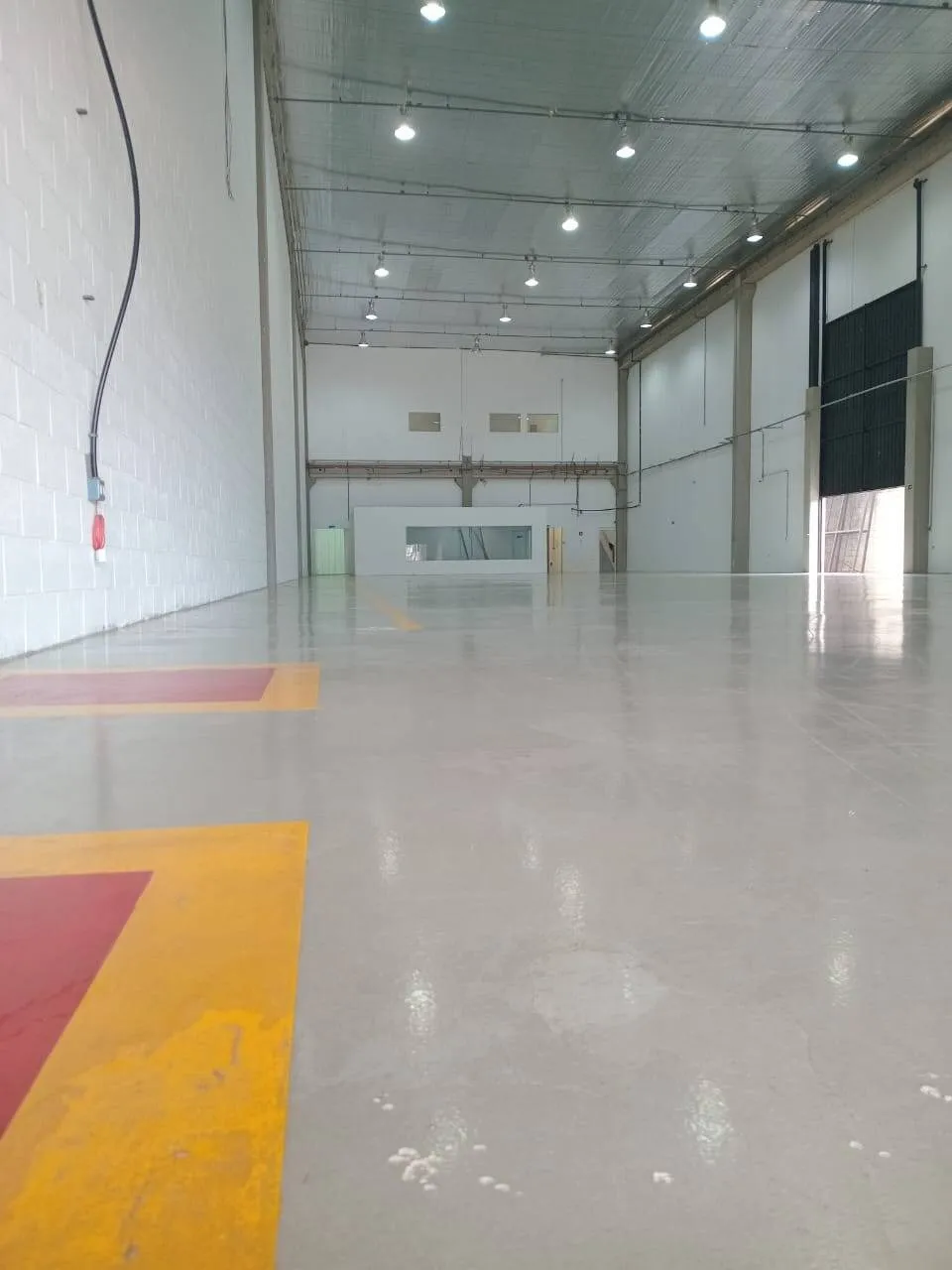 Foto do imóvel Galpão Industrial Preparado para Setor Farmacêutico em Barueri - SP em TAMBORÉ, BARUERI - SP