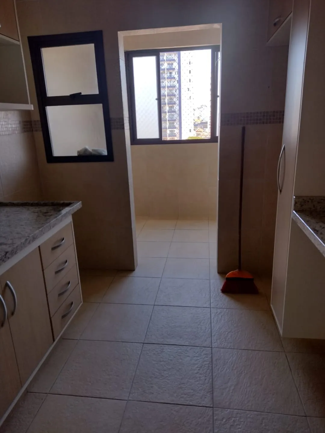 Imagem Apartamento à venda 2 Quartos, 1 Suite, 1 Vaga, 76.5M², Centro, Taubaté - SP | Condomínio Los Angeles