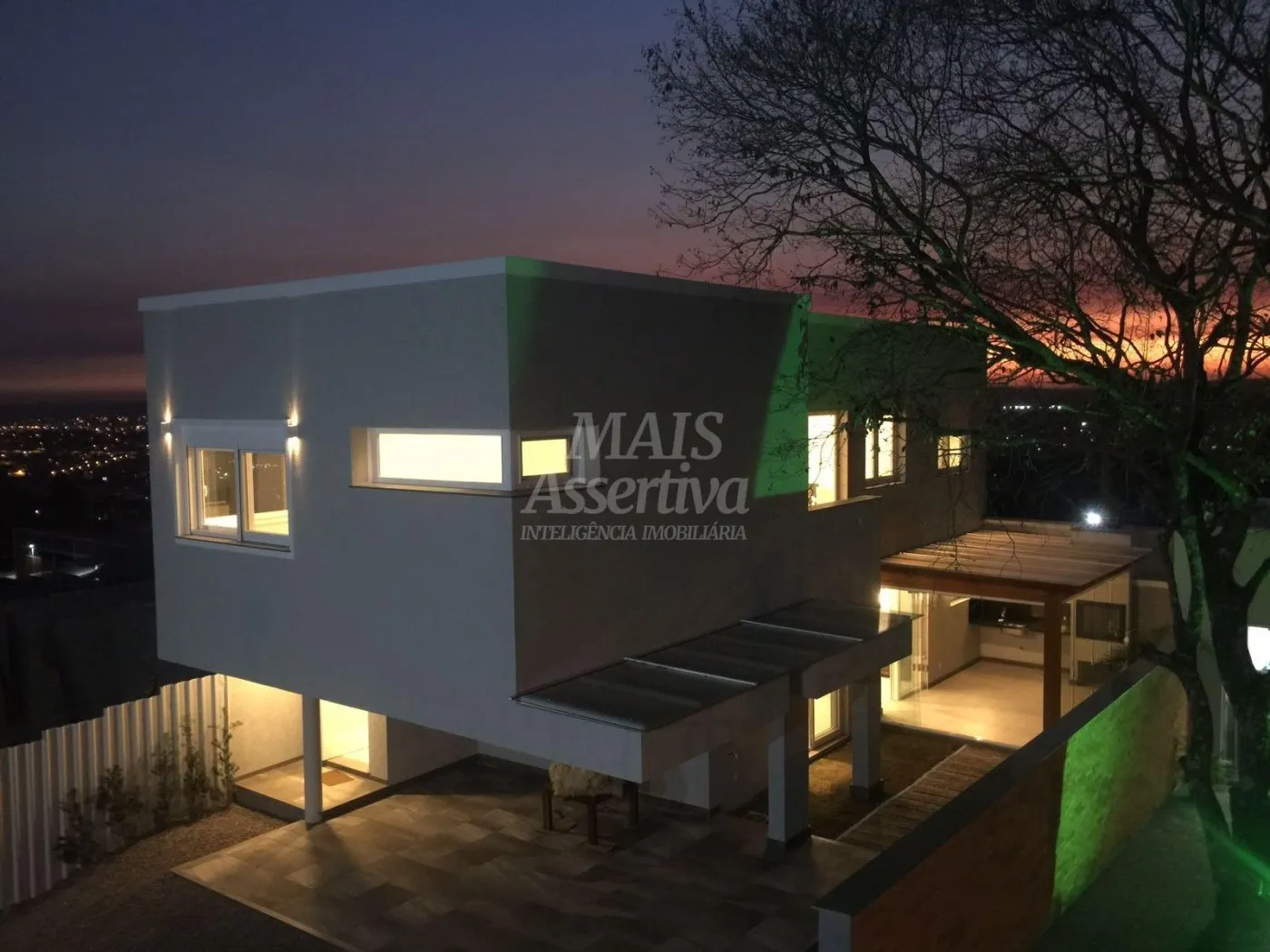 Imagem SOBRADO PARA VENDA EM CONDOMINIO FECHADO - NOVO HAMBURGO - BAIRRO RONDÔNIA