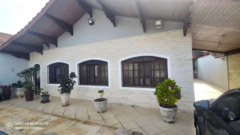 Imagem Casa Isolada à Venda em Flórida, Praia Grande - SP