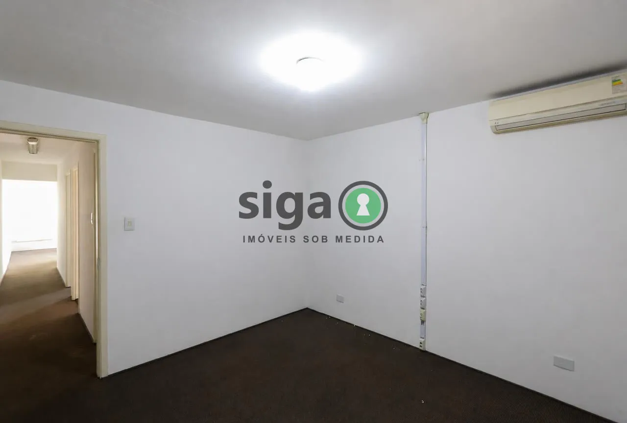 Imagem Casa Sobrado de 220m² com 3 quartos - Chácara Santo Antônio- São Paulo/SP