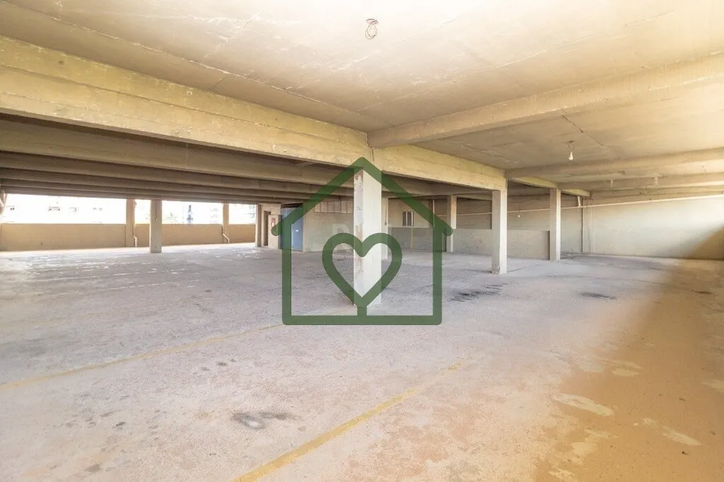 Imagem Prédio comercial com 1.700m² localizado no bairro Cristo Redentor. Localizado na Avenida Aliança ...