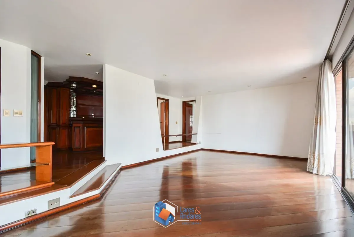 Imagem Apartamento para venda em Pacaembu com 4 quartos, sendo 1 suíte, 274m²