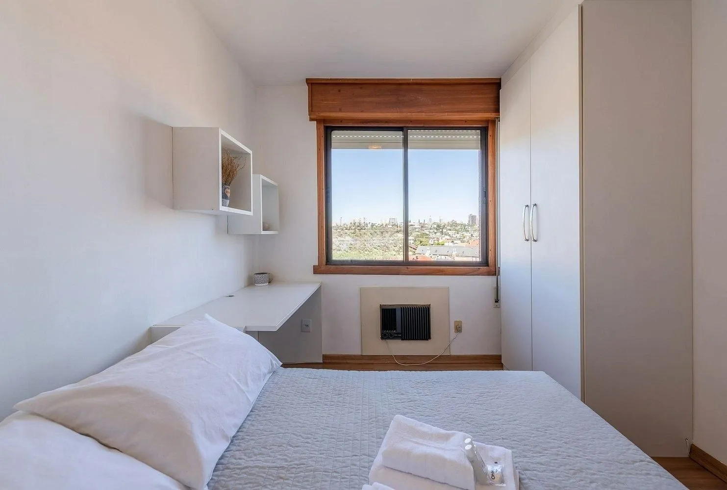 Imagem Apartamento de 2 dormitórios sendo 1 suíte e 1 vaga
