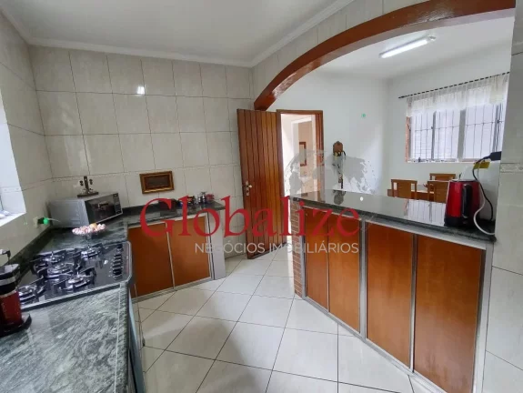 Imagem Sobrado MARAVILHOSO com 3 dormitórios sendo 2 suítes no bairro do Marapé em Santos por R$.1.280.000,00
