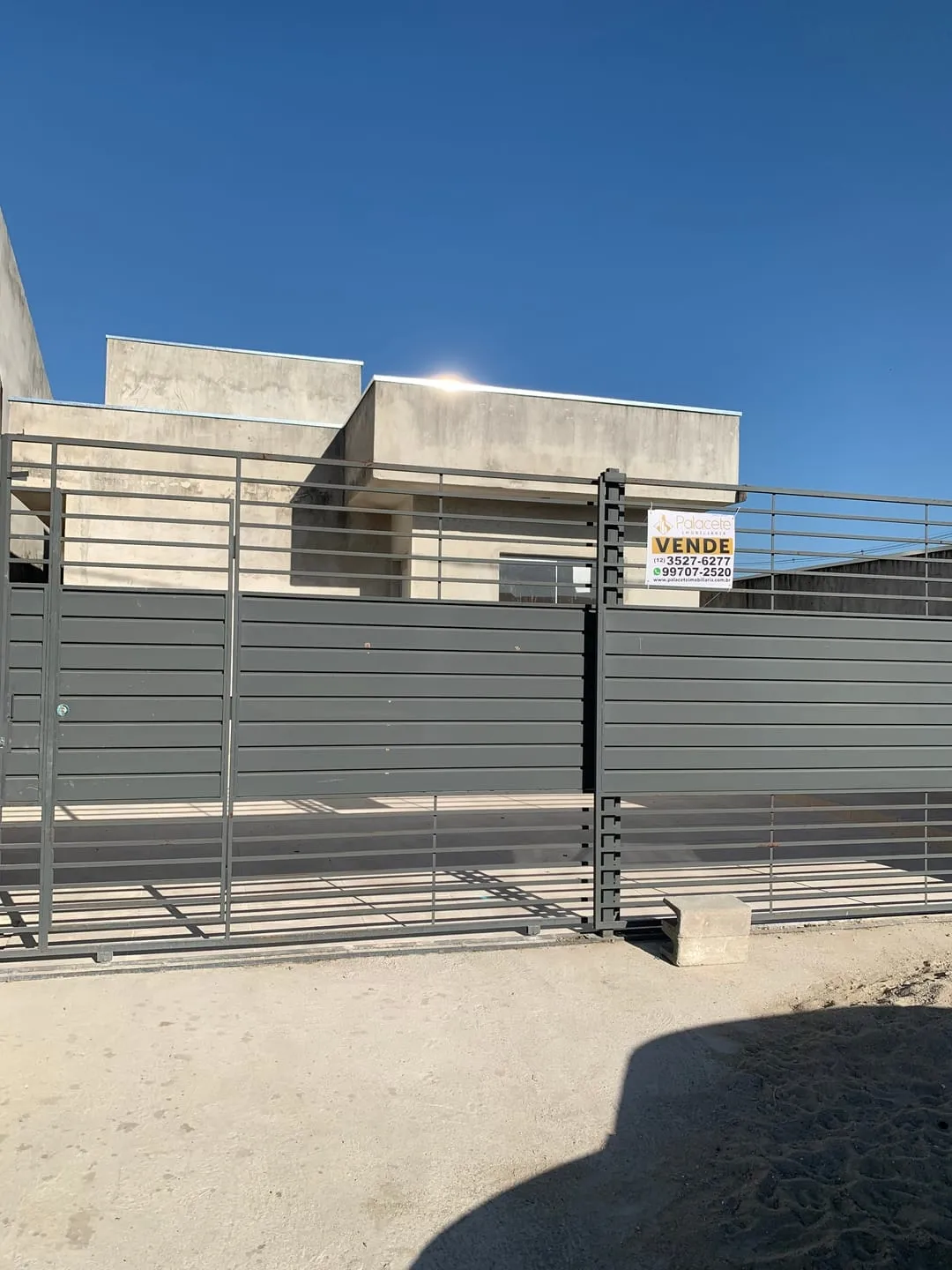Foto do imóvel Casa à venda 2 Quartos, 2 Vagas, 200M², Cesar Park, Pindamonhangaba - SP