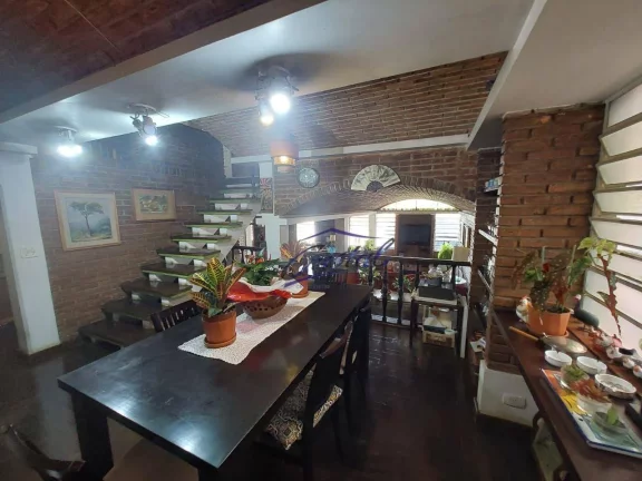 Imagem Casa com 6 dormitórios à venda, 278 m² por R$ 2.175.000,00 - Vila Pirajussara - São Paulo/SP