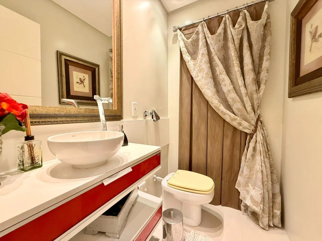 Imagem Apartamento com vista para o mar à venda com 161m2 por R$ 3.500.000,00