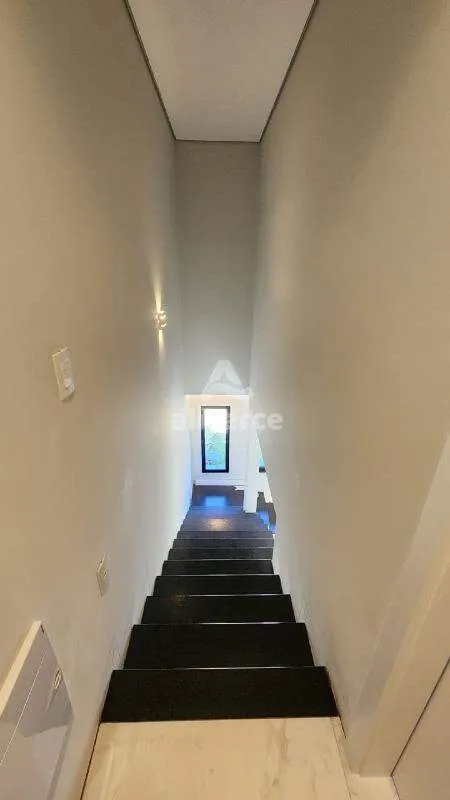 Imagem Sobrado à venda com 2 quartos 2 suítes, 92m² em Potecas São José