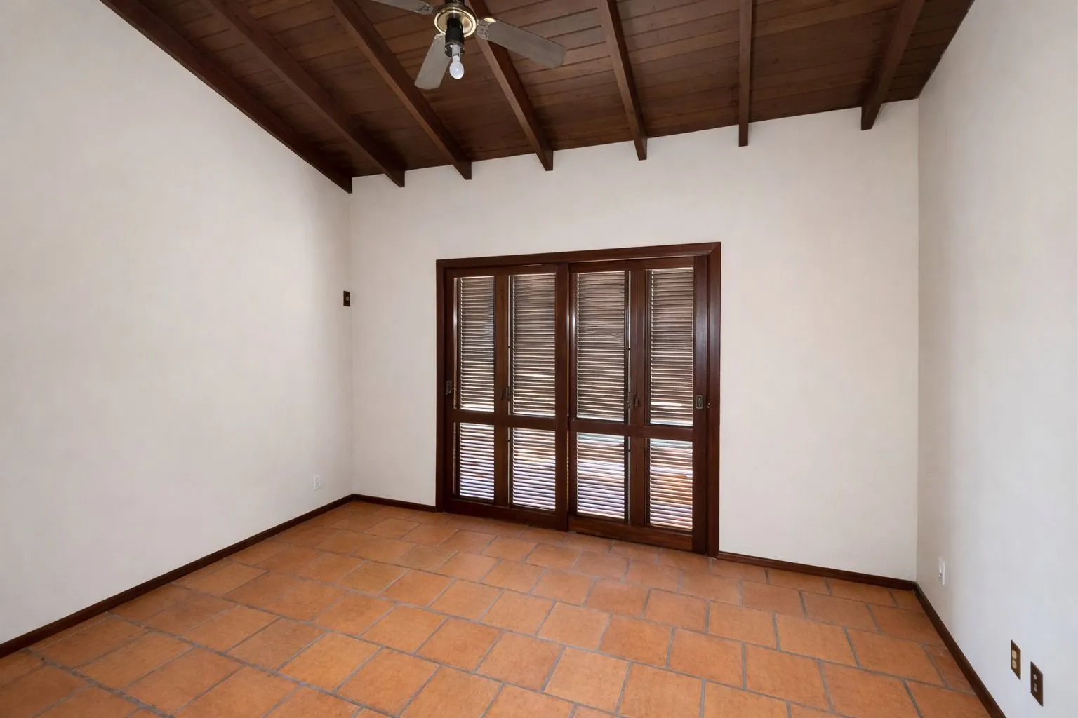 Imagem Predio Residencial e Comercial à Venda em Sant´Ana do Livramento.