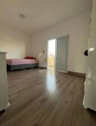 Imagem Casa Sobrado 3 dormitórios ( 1 suíte), 4 vagas, Quintas do Villa Branca.