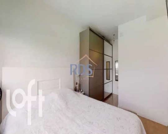 Imagem Apartamento - / Residencial / Vila Anastácio