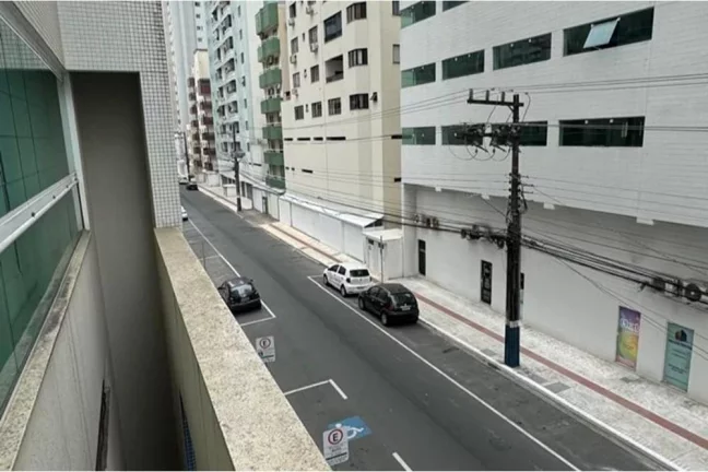 Imagem Apartamento à venda em Balneário Camboriú, Centro, com 3 quartos, 230m2