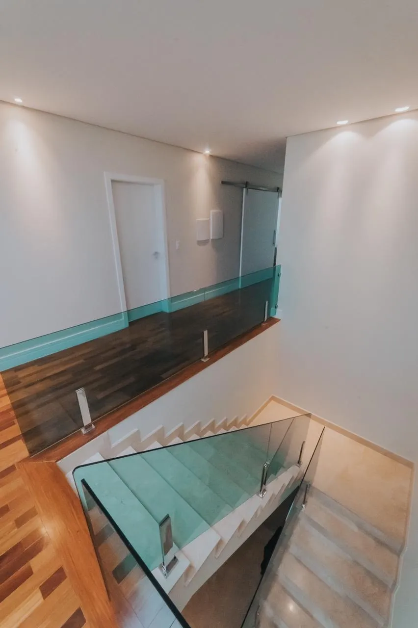 Imagem Casa em condomínio à venda no Alphaville 11 com 4 suítes.