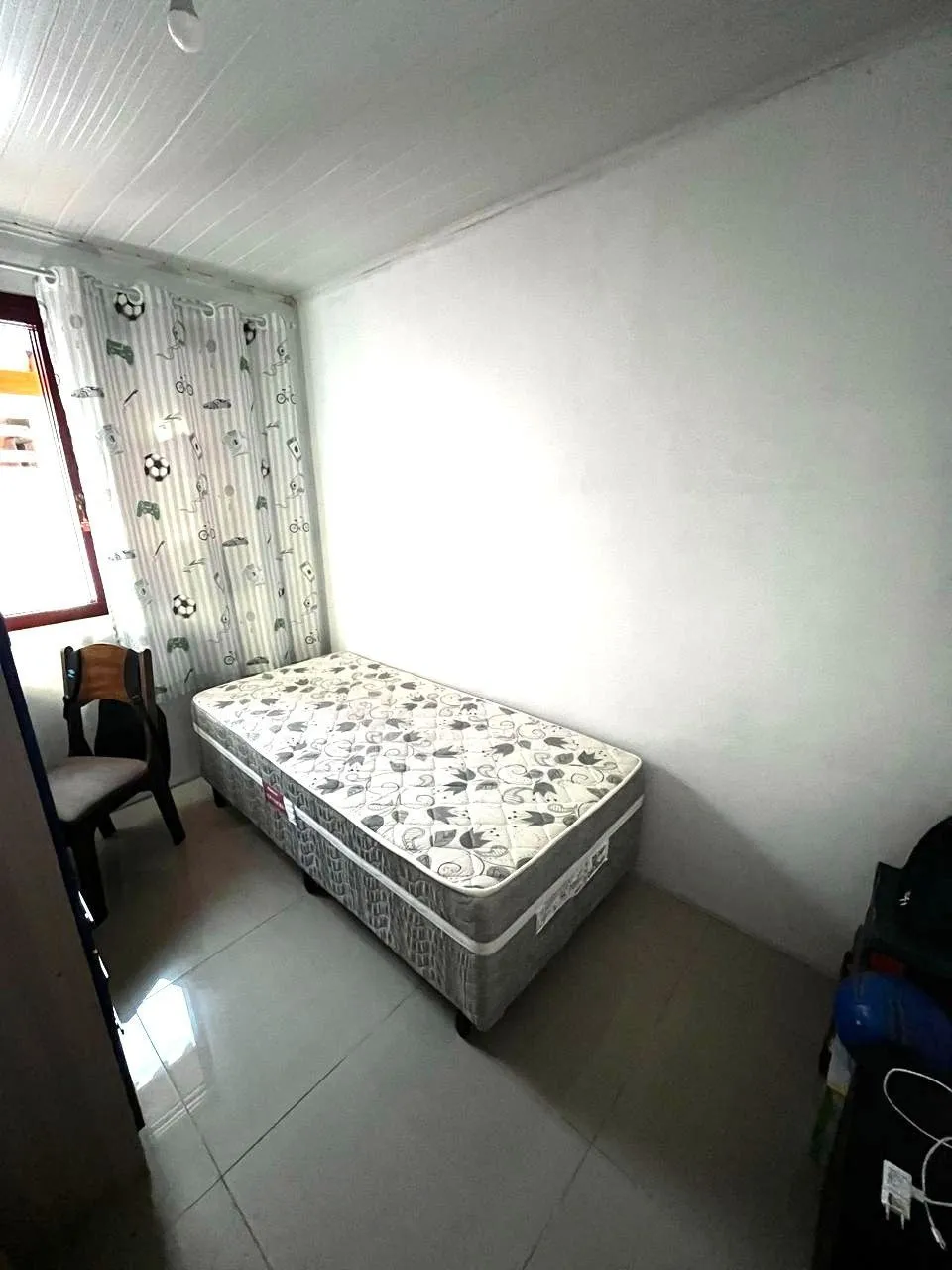 Imagem Casa térrea de 3 dormitórios e amplo pátio