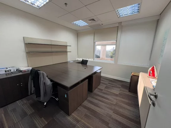 Imagem Conjunto Comercial à Venda com renda na Vila Olímpia - 208m2