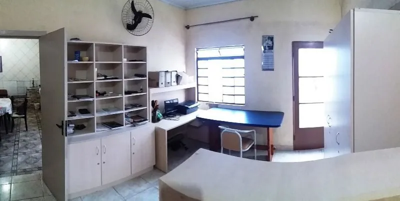 Imagem Casa Comercial para Venda - 300m², 0 dormitórios, 8 vagas - Sarandi