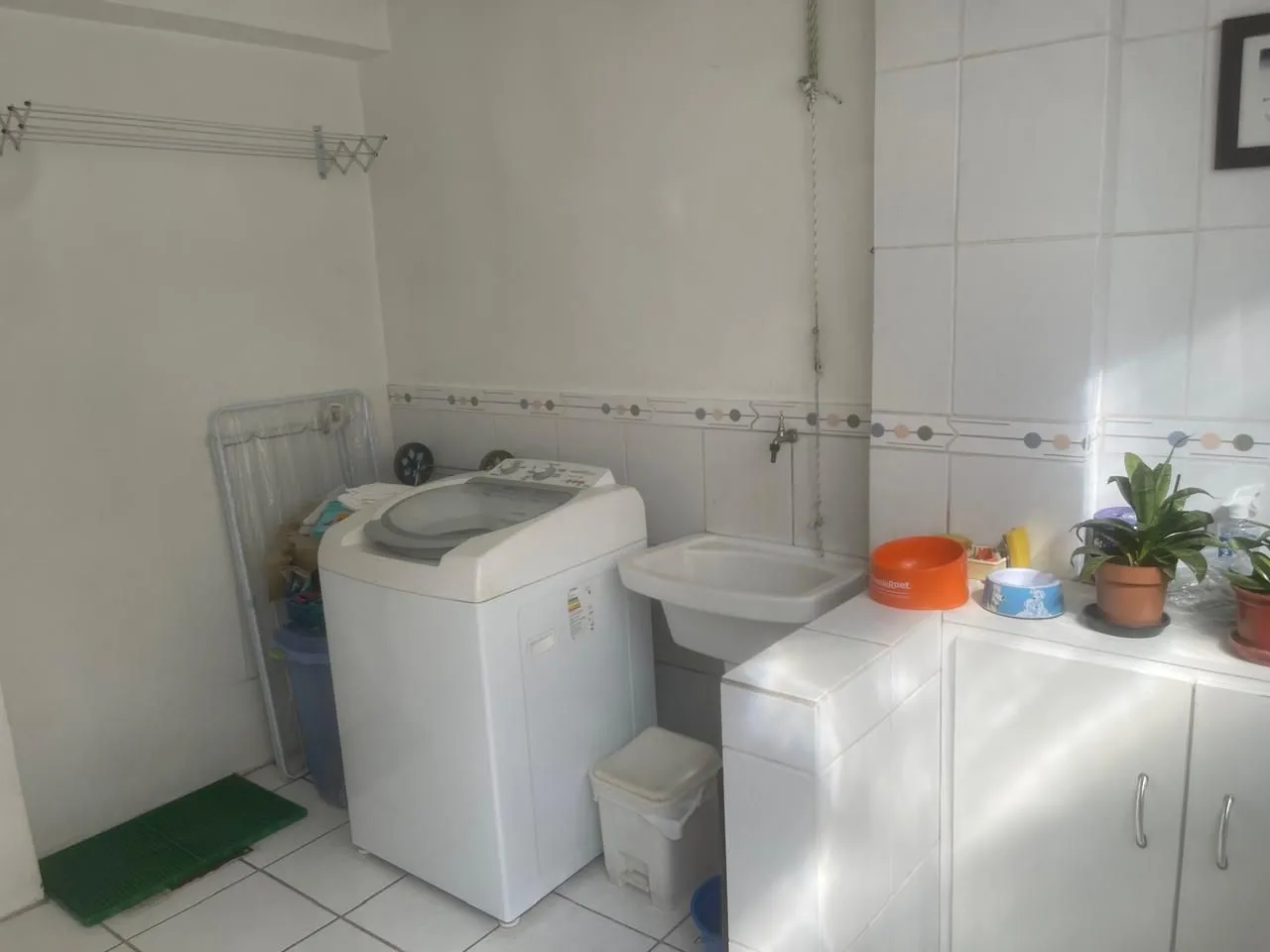 Imagem Apartamento de 3 quartos e 1 vaga garagem no bairro Rio Branco em Porto Alegre
