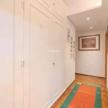 Imagem Apartamento à venda na Bela Vista, com 3 quartos, 3 banheiros, 2 vagas de garagem