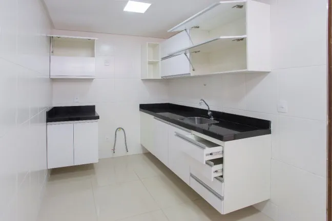 Imagem Apartamento com 4 Quartos à Venda, 136 m² em Bessa - João Pessoa