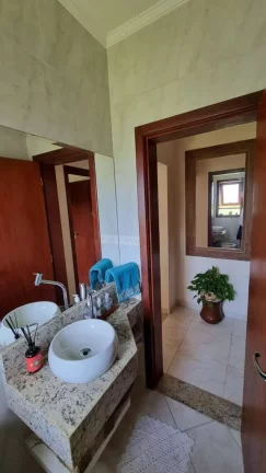 Imagem Cond Pq das Artes - 4 suítes. Home office, gourmet, piscina e pomar!