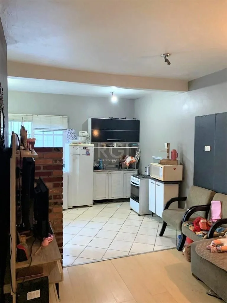 Imagem Casa de 175m², com 3 dormitórios