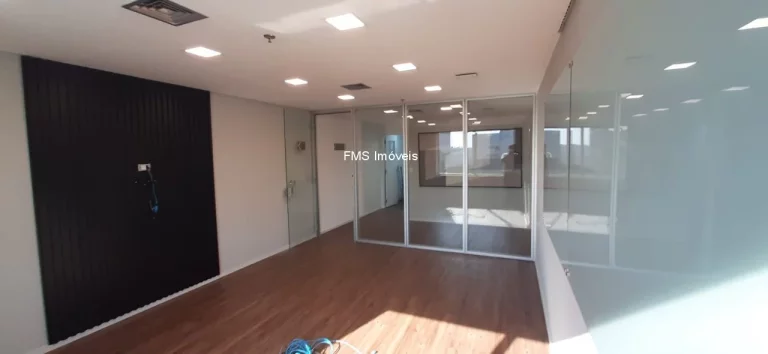 Imagem Conjunto comercial para locação com 212m² na Vila Olímpia.
