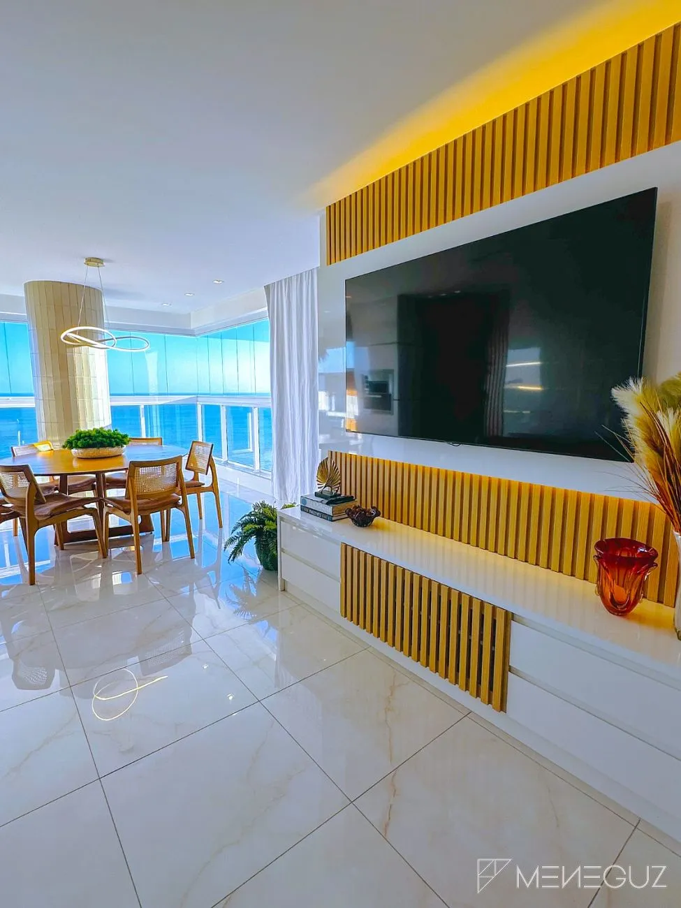 Imagem Apartamento 4 quartos, sendo 4 suítes a venda de frente para o mar na Praia do Morro em Guarapari