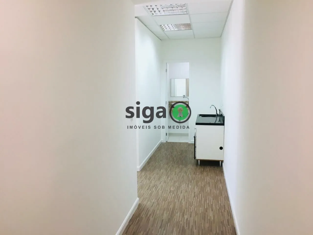Imagem Sala Comercial 56m² no Neo Corporate 2 Vagas, Alto Andar e Próxima à CPTM