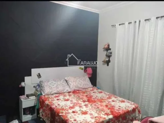 Imagem Casa à venda em Sorocaba-SP! 3 quartos, 1 suítes, 2 vagas.