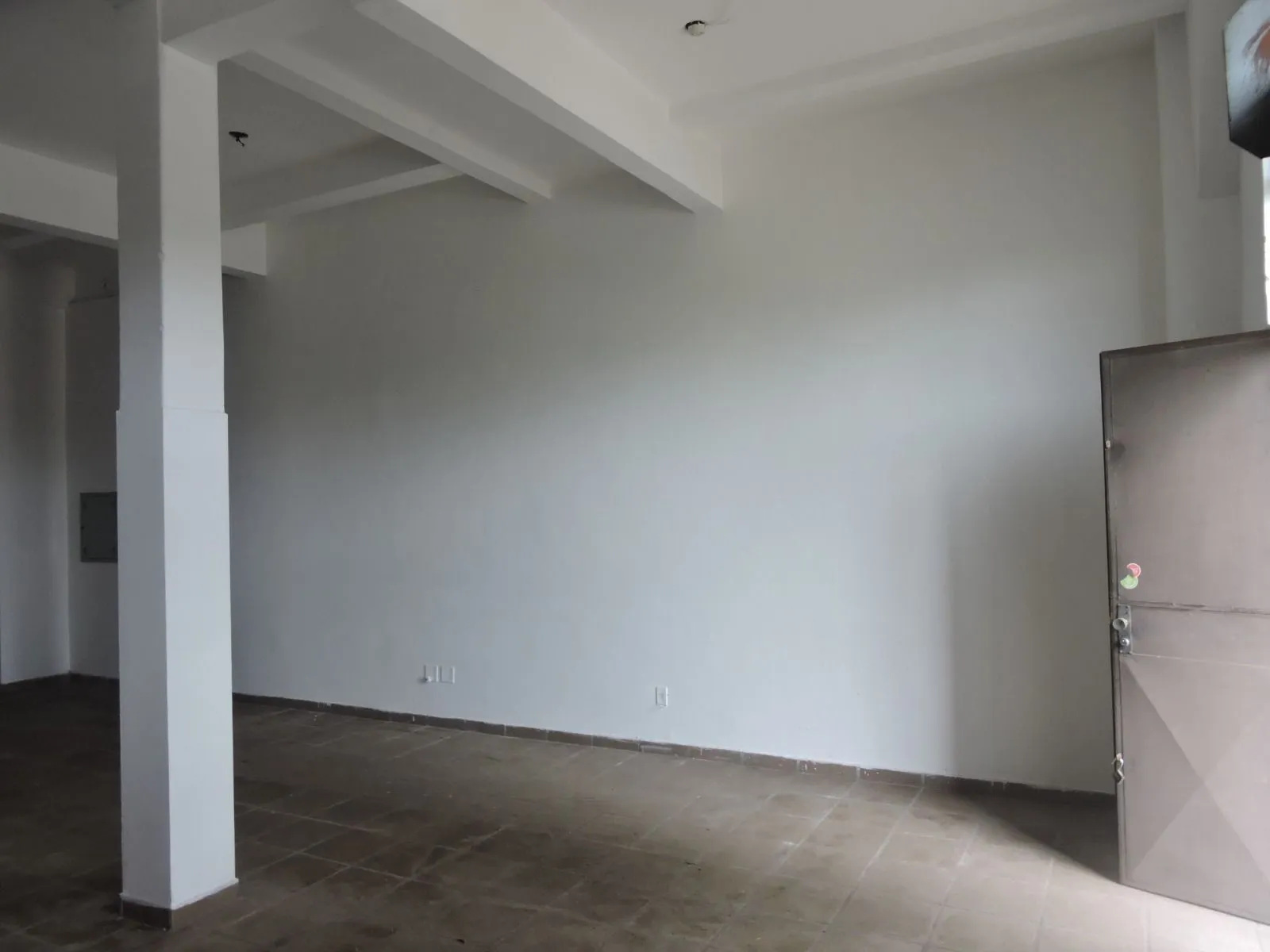 Imagem Loja-Pavilhao-Bairro-Gloria.