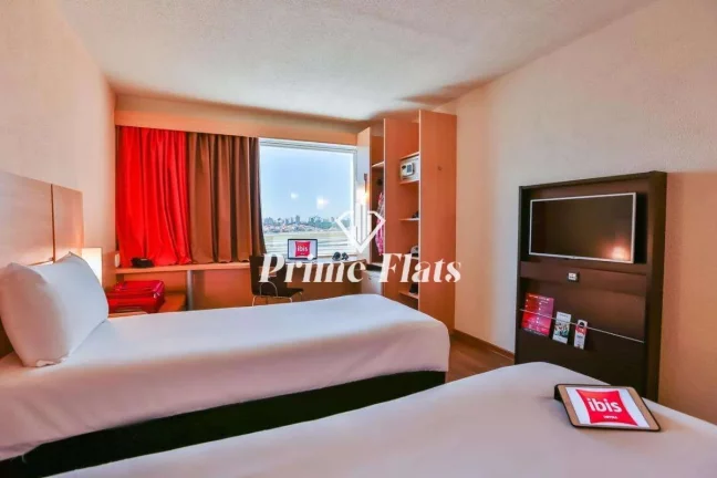 Foto do imóvel Flat disponível para venda no Íbis Congonhas, com 27m², 1 dormitório e 1 vaga em Rua Baronesa de Bela Vista