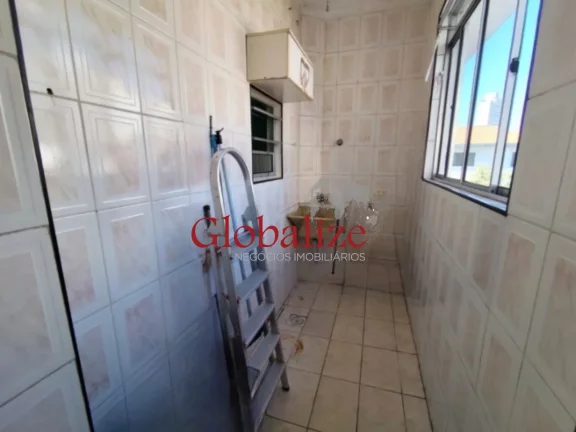Imagem Apartamento à venda com 67m², 3 quartos, 1 banheiro, vaga para moto por R$330.000,00 na Ponta da Praia em Santos