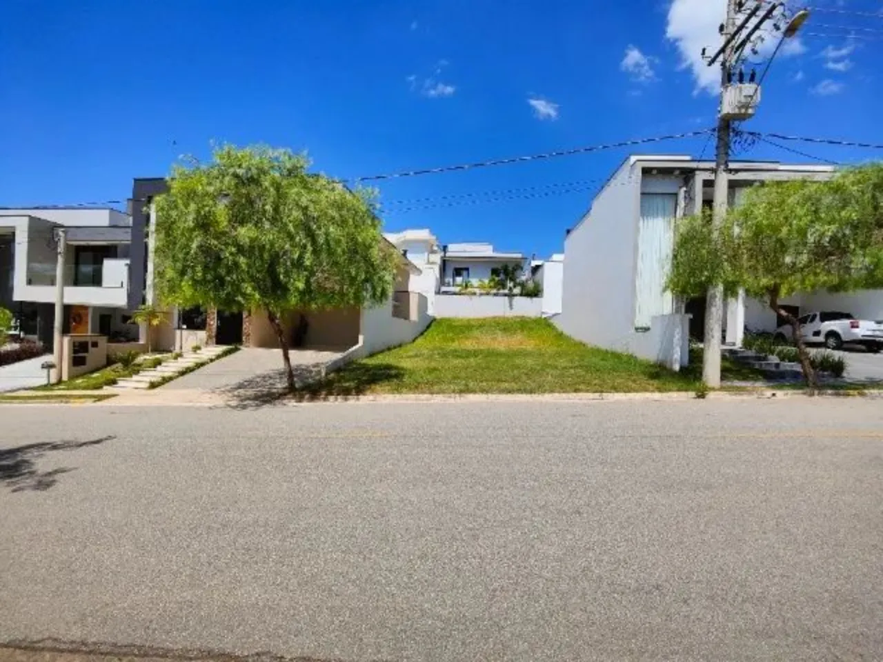 Foto do imóvel Terreno em Condomínio à Venda em Sorocaba-SP, Bairro Parque Ibiti Reserva, 272m² de Área em PARQUE IBITI RESERVA, SOROCABA - SP