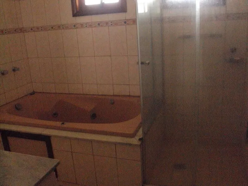 Imagem Casa à Venda no Cantegril - 3 Dormitórios com Suíte, Piscina e Espaço Gourmet