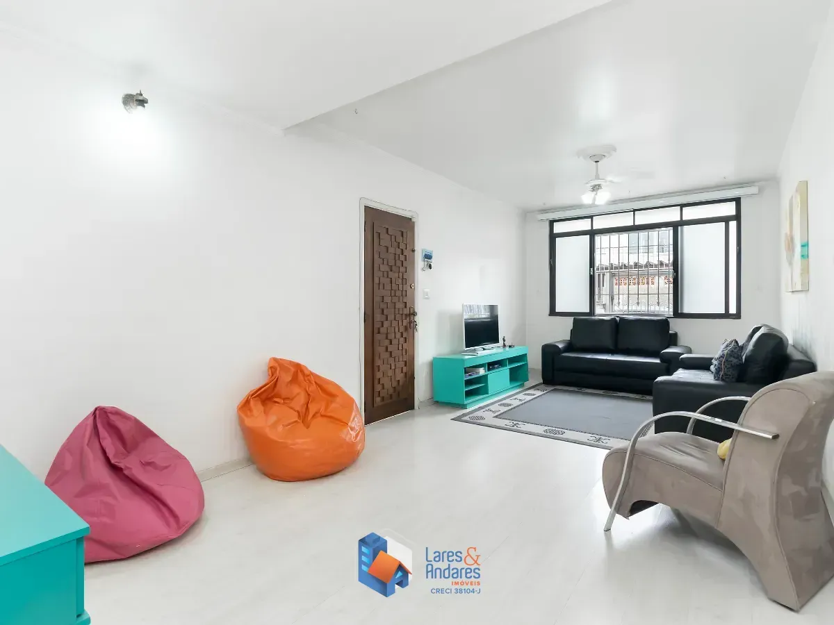 Imagem Casa para venda em Vila Santa Maria com 3 quartos, sendo 1 suíte, 210m²
