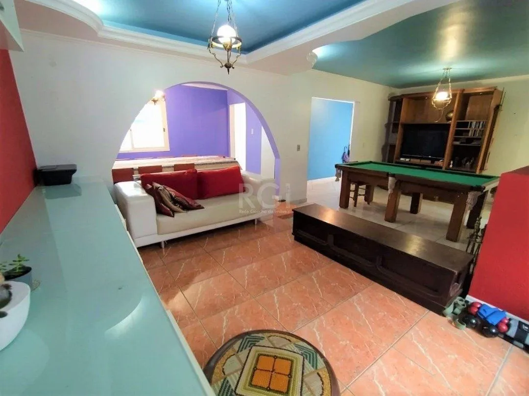 Imagem Casa para Venda - 150m², 4 dormitórios, sendo 3 suites, 2 vagas - Jardim Verde