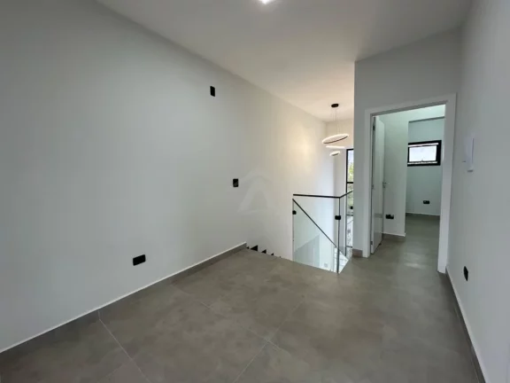 Imagem SOBRADO COM PISCINA, 3 QUARTOS SENDO 1 SUÍTE COM CLOSET, ITAPEMA DO NORTE