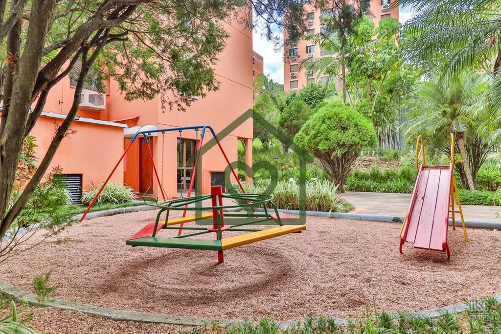 Imagem No Bairro Jardim Carvalho, na Avenida Protásio Alves n° 7157, apartamento com 3 dormitórios, deso...