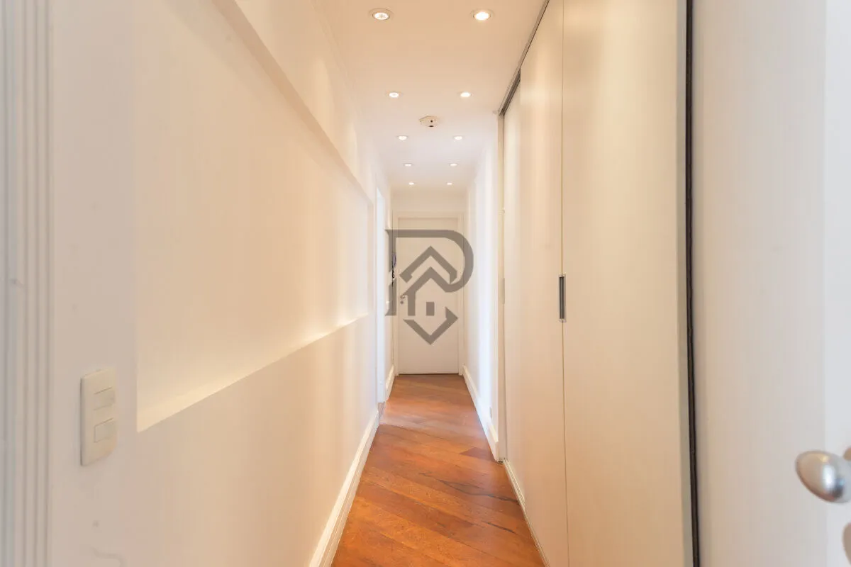 Imagem Apartamento Vila Nova Conceição reformado vista livre