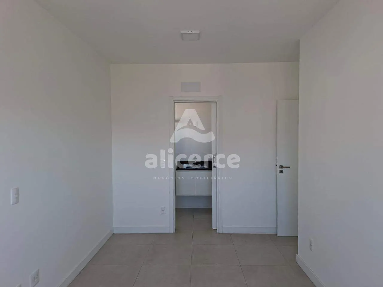 Imagem Apartamento à Venda com 70 m² I 2 Dormitórios I 1 Suíte I Vaga de Garagem - no bairro, Campinas São José São - SC