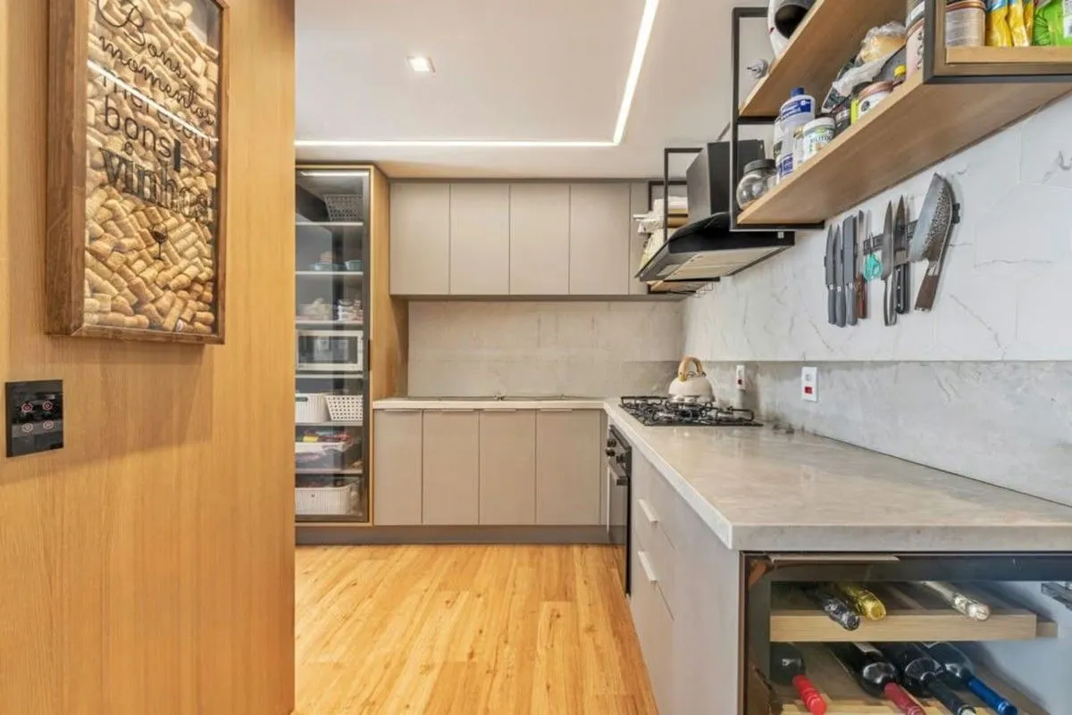 Imagem Apartamento com 3 dormitórios sendo 2 suites e 2 vagas de garagem