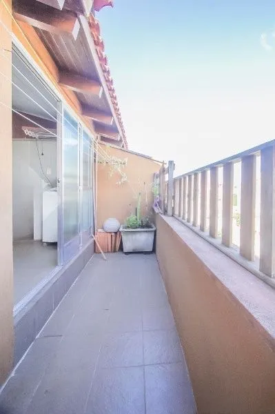 Imagem Vende-se cobertura com 3 quartos (1 suíte), 315 m², 2 vagas - Bela Vista