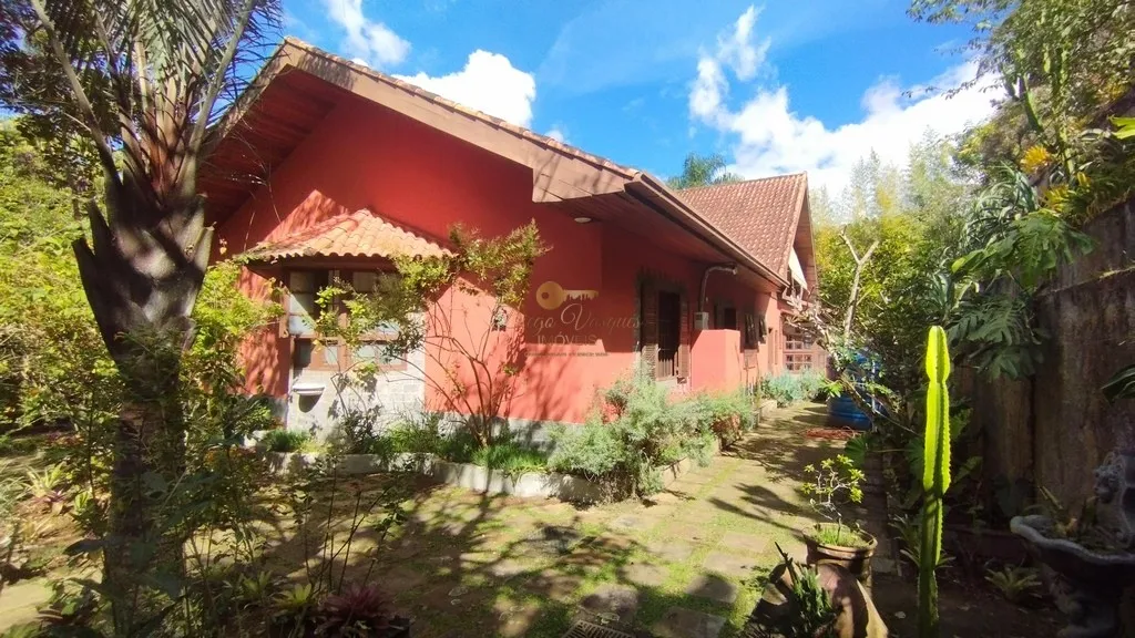 Imagem Casa em Condomínio para Venda em Teresópolis / RJ no bairro Green Valley