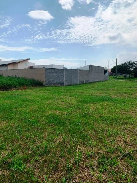 Foto do imóvel Terreno à venda 496.6M², Residencial e Comercial Portal dos Eucaliptos, Pindamonhangaba - SP