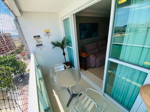 Imagem Apartamento a venda na praia do morro frente para o mar, 3 quartos sendo uma suite, todos eles em porcelanato. com 02 vagas de garagem.