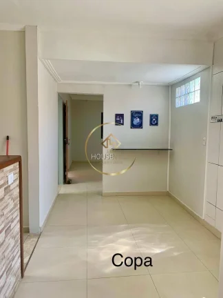 Imagem Casa reformada, 3 Dormitórios(1 suíte), Dom Pedro I.