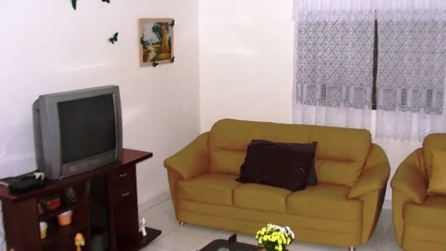 Imagem Casa à venda 3 Quartos, 3 Vagas, 370M², Jardim Santa Cecília, Pindamonhangaba - SP