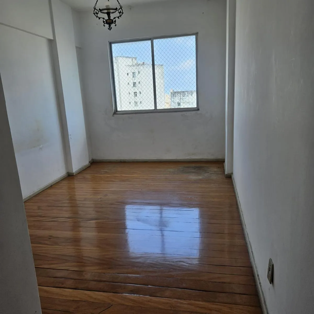 Imagem Apartamento à venda em Salvador, 02 de julho, com 2 quartos, 90m2